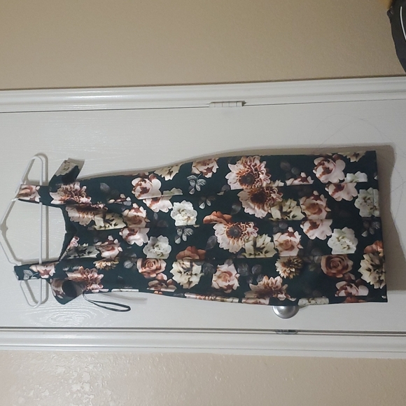 green - Picture 2 of 3